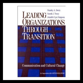 【预售】Leading Organizations Through Transition: Communi