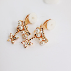 Korean version of the new ladies cute rocking Butterfly ears ear clip studs earrings-free acupuncture ear bones envelope mail