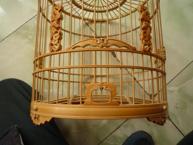 涿州张永华鸟笼鸟具  竹制精品半合竹雕刻蝙蝠画眉笼(不含竹抓）