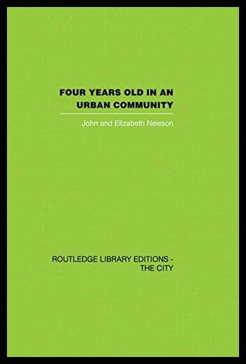 【预售】Four Years Old in an Urban Community