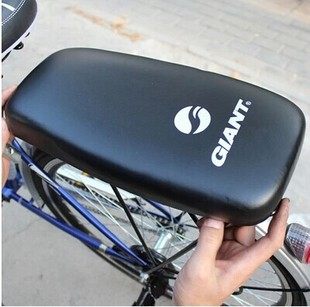 Selle de vélo Mountain Bike GIANT - Ref 2356082 Image 1