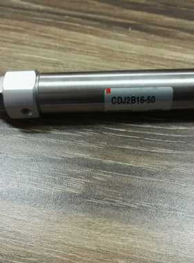 现货CDJ2B16X10迷你不锈钢气缸外牙有磁环感应小圆形磁性开关钢带