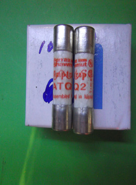 ATQ 2 Ferraz法国罗兰10X38陶瓷熔断器/保险丝 2A 500V全新正品