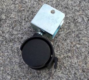 滑轮万向轮带刹车 好苗苗老式婴儿坐栏子 宝宝学步车站篮专用配件