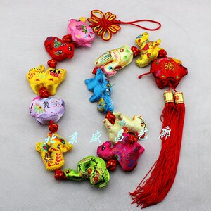 中国结十二生肖挂件立体布艺刺绣挂串外事商务礼品出国送老外