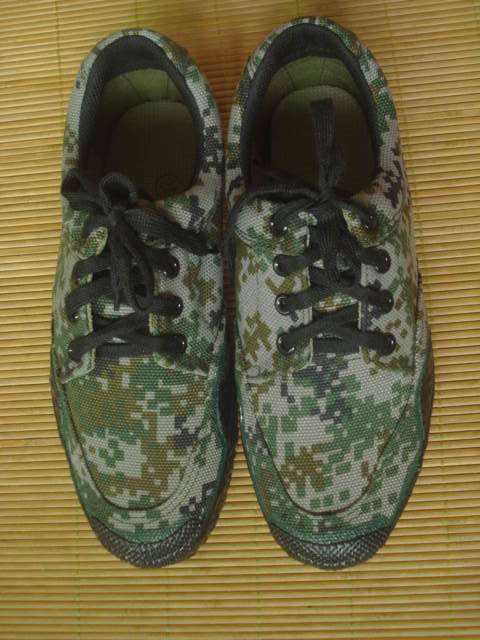 Bottes militaires - Ref 1399775 Image 1