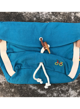 同一方向TSD 可爱女款单肩包斜挎包 纯棉帆布包包蓝色书包休闲包