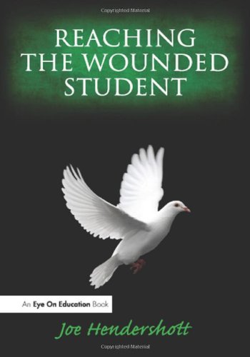 【预售】Reaching the Wounded Student-封面