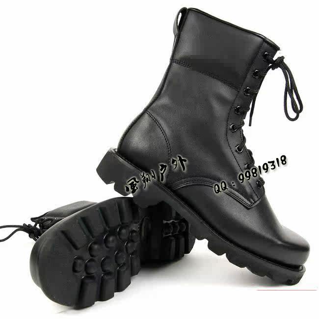 Boots militaires en cuir - Ref 1402543 Image 1