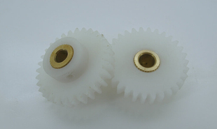 POM塑胶尼龙凸台直齿轮镶铜套1模26齿28齿30齿32齿主轴电机齿轮