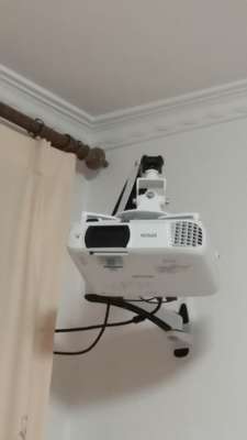 投影仪爱普生CH-TW650和坚果T9哪个好，差别大不大？