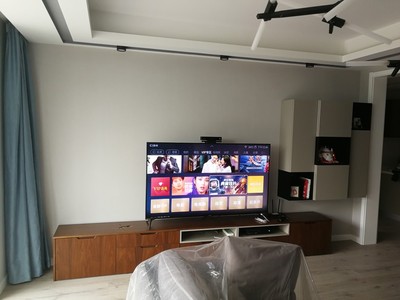 电视夏普70MY6150A和海信HZ70E3D哪个好，差别大不大？