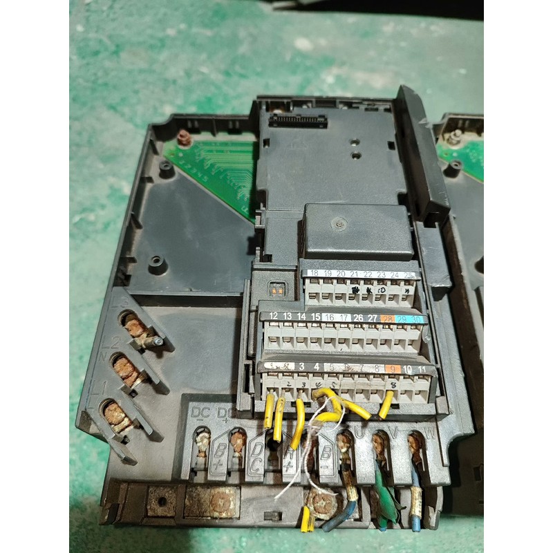 议价6SE6440-2UD24-0BA1 4kw 变频