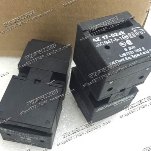 议价正品 SCHMERSAL 施迈赛 安全门开关 AZ17-02ZRK AZ17-02ZK