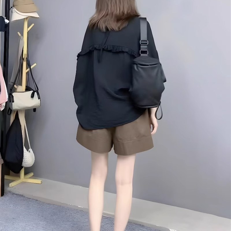 现货夏装搭配一整套茶系穿搭2024减龄防晒衬衫短裤盐系轻熟两件套
