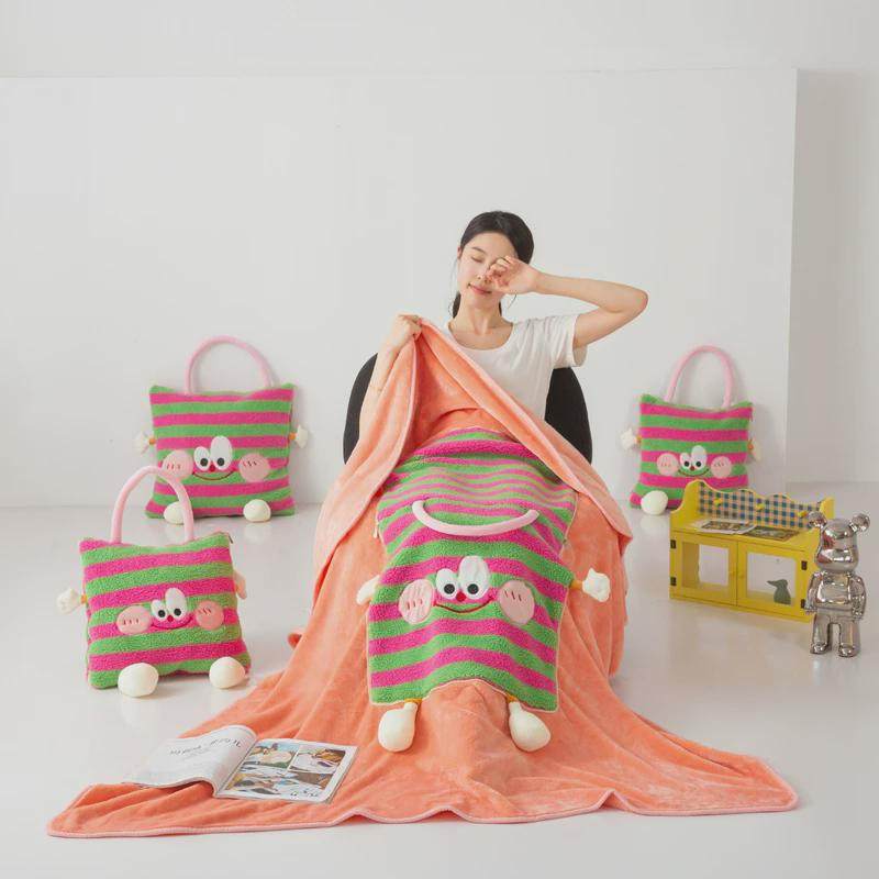 抱枕被子两用车用午睡被家用卧室空调学生毯办公室盖毯车载盖新品,居家布艺,抱枕被,淘宝优惠券,粉丝福利购,淘宝优惠卷