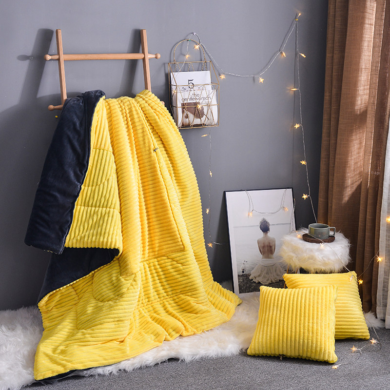 纯色加厚魔法绒抱枕被子两用冬季午休毯汽车办公室折叠靠背枕头垫,居家布艺,抱枕被,淘宝优惠券,粉丝福利购,淘宝优惠卷