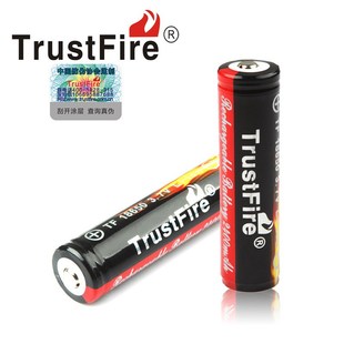 强光手电筒3.7V带保护板2400mAh 彩装 TrustFire大容量18650锂电池