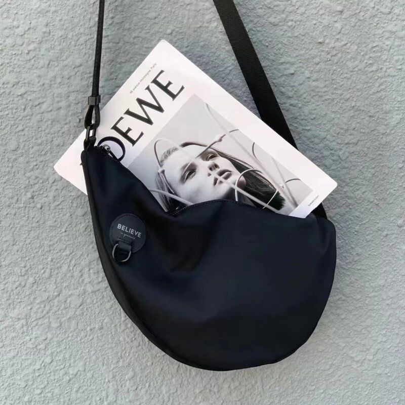 牛津布斜挎包女宽肩带防水时尚简约大容量单肩包休闲机能运动包