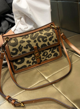 包包女202e3年新款爆款百搭时尚简约单肩包流行手提斜挎女士小方