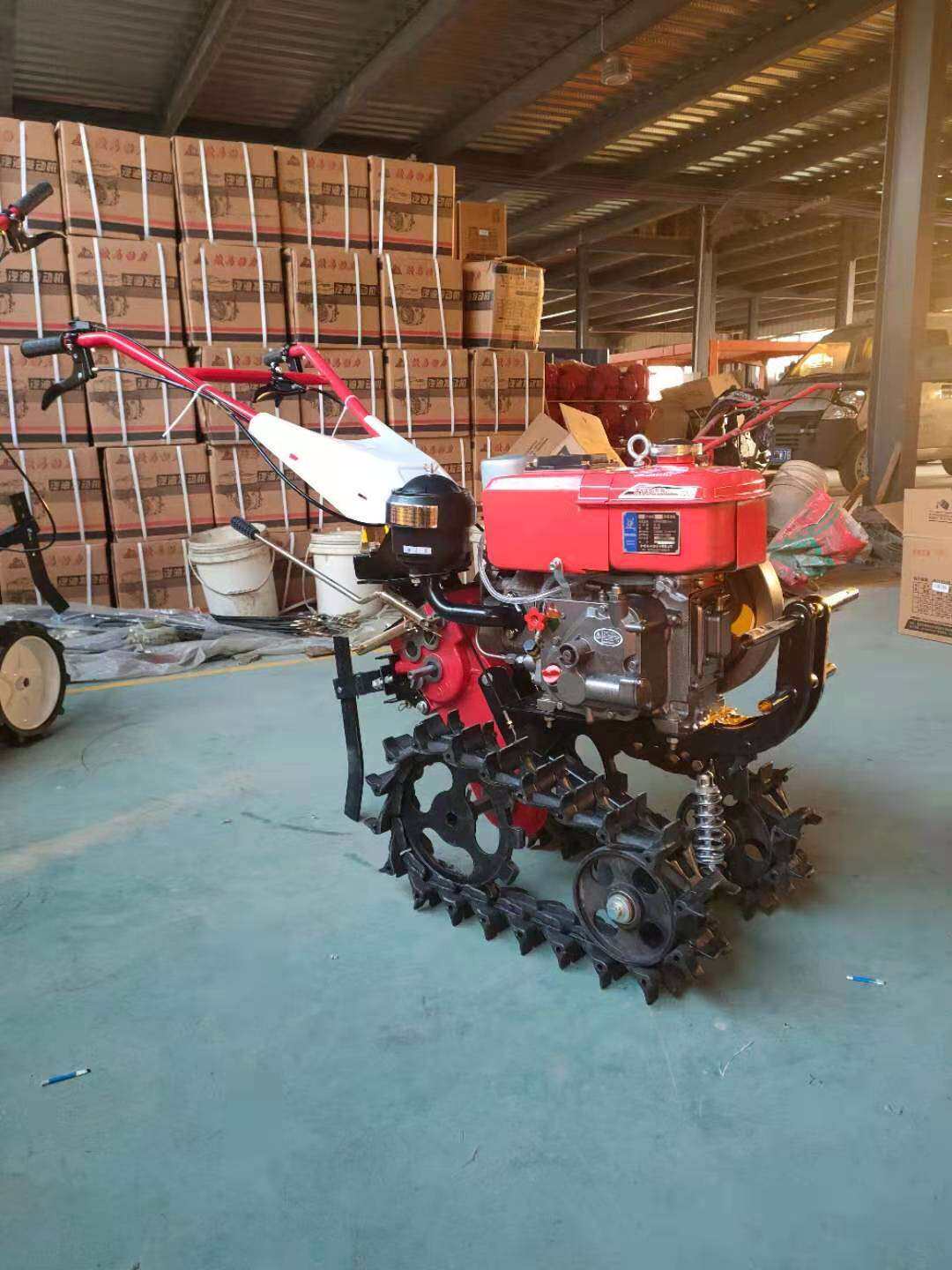 小型耕耘机两驱柴汽油小型耕地机多功能旋耕机翻地q松土神器农用