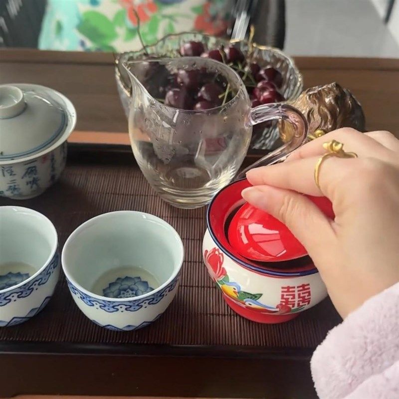 新款痰盂泡茶盖碗陶瓷功夫茶具茶杯家用喜庆怀旧敬茶碗喝茶碗带盖,餐饮具,茶杯,淘宝优惠券,粉丝福利购,淘宝优惠卷