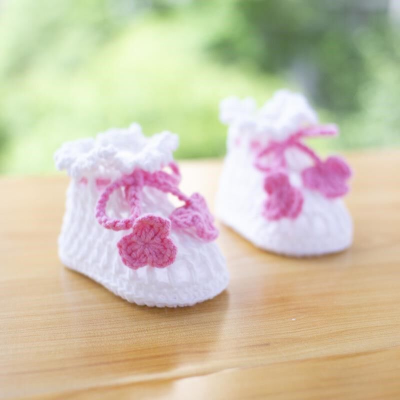 婴儿凉鞋女宝宝女婴公主新生0一3月手工毛线编织成品洞洞软底夏季