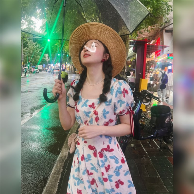 工厂销京都花蝴蝶 独立日2024年夏季清新甜美法式印花Z蝴蝶短袖连