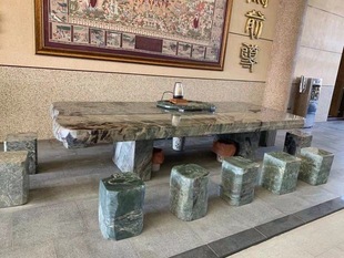 四大名玉九龙壁天然石桌石凳室内庭院户外花园家用凳子别墅装 饰