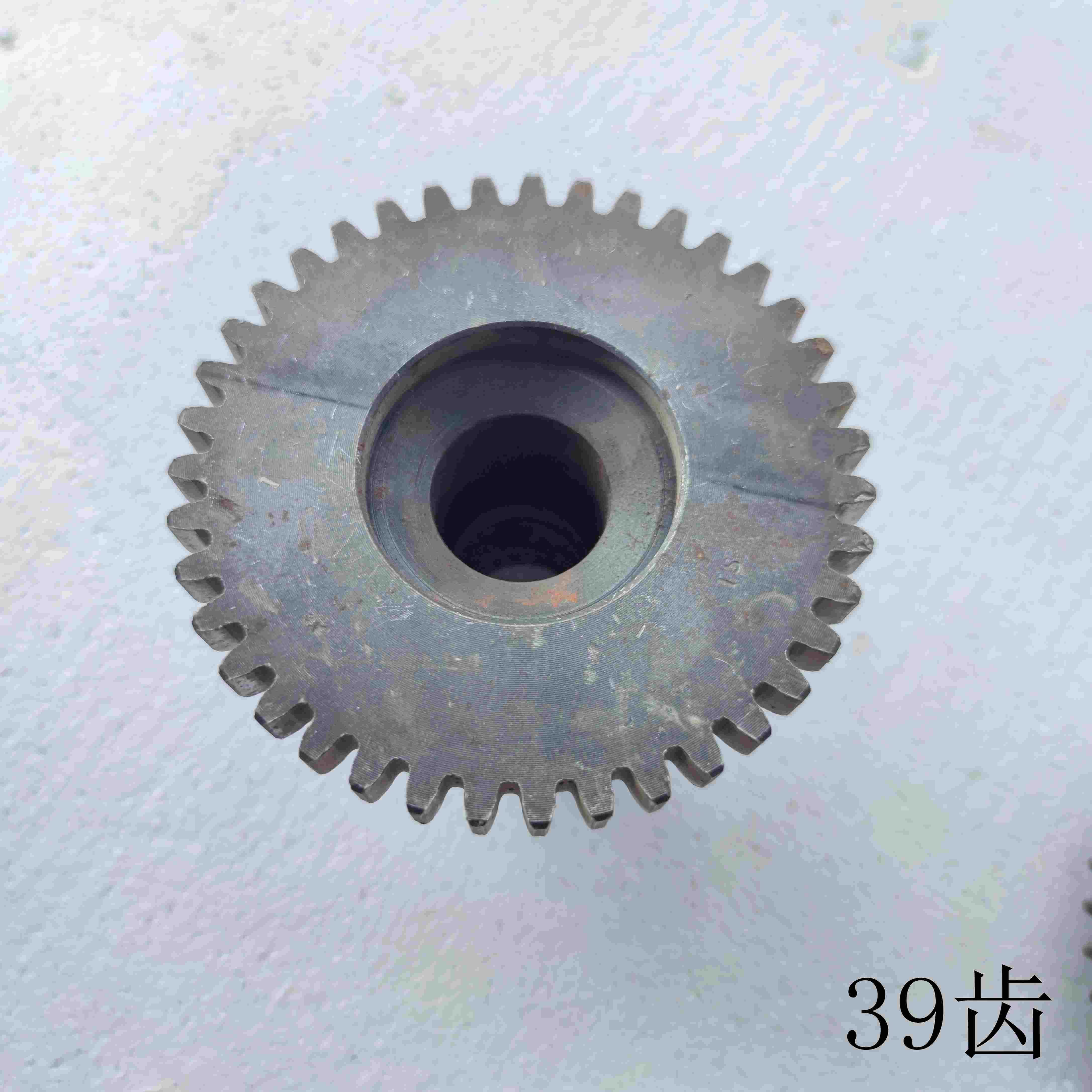 洛阳新款华宣404拖拉机变速箱 y后桥齿轮  轴差速器总成  全套配