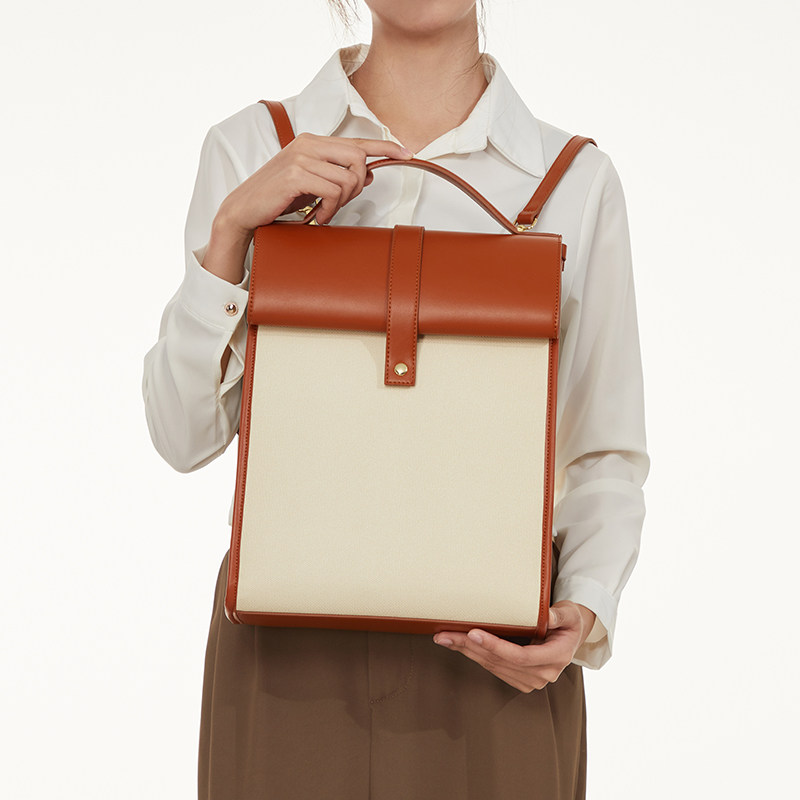 设计感小众女士上班通勤电脑双肩揹包2023新款高级皮质旅行女书包