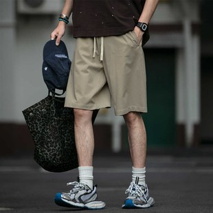 子 男休闲百搭纯色宽松运动直筒短裤 夏季 速干肌理感抗皱面料五分裤