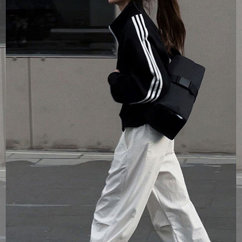 美式复古黑色立领夹克外套女2023夏季新款宽松R休闲短款条纹运动