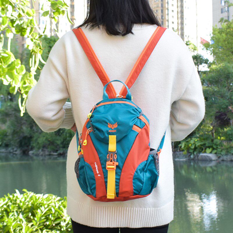 轻便背包女夏旅行2021斜跨双肩包潮流双肩迷你小包旅游超轻户外包