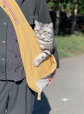 呆萌宠斜挎猫包宠物外出便携包防跑出猫窝出行包亲子背包四季15斤