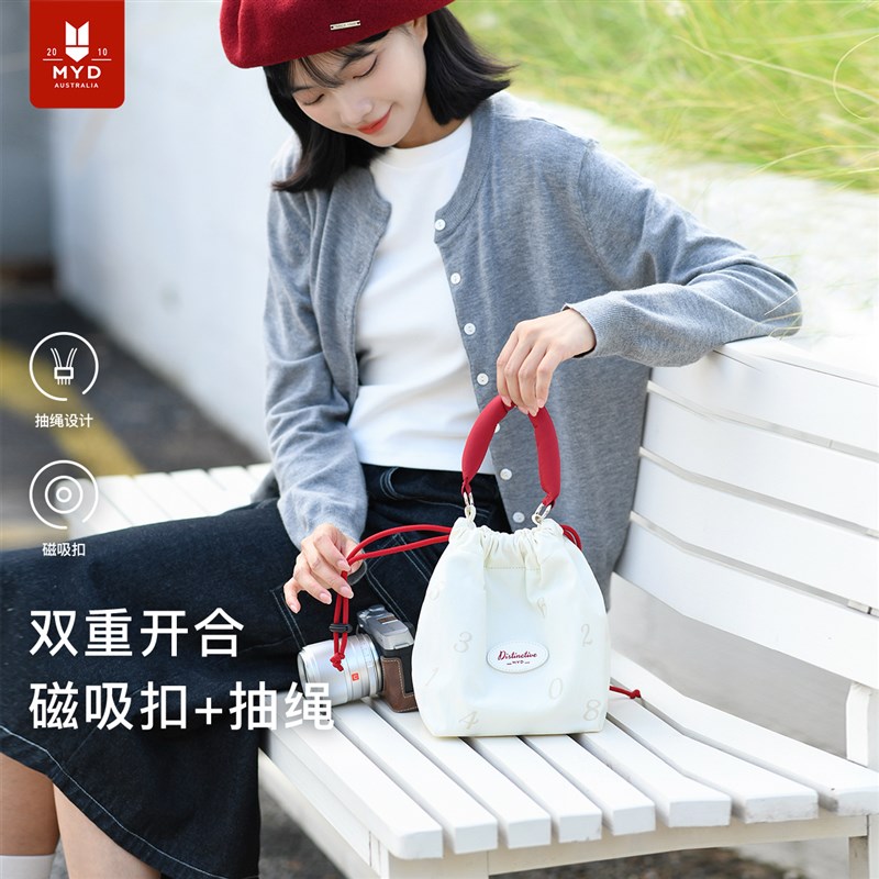相机斜挎包女2025新款单肩小众可爱通勤J旅行大容量字母抽绳手提