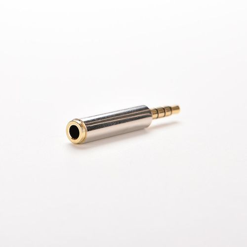 1pc Universal Jack 3.5mm Male To 3.5mm Female OMTP To CTIA C