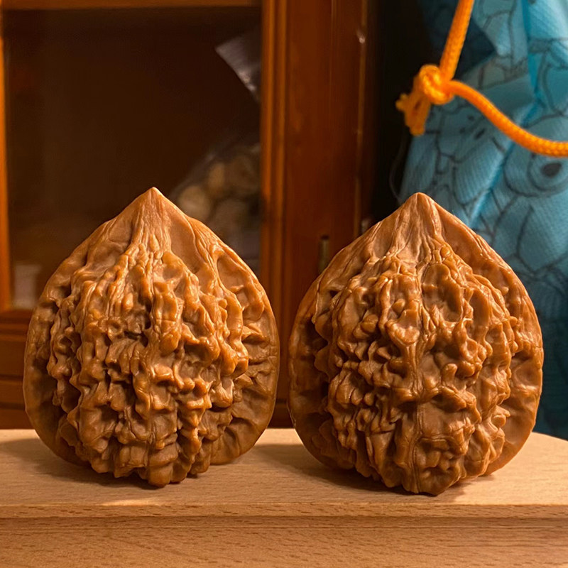 文玩核桃把玩狮子头四座楼手盘手把件一对麒麟纹官帽古玩盘玩男女