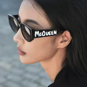 现货202b1 Fashion Oval Letter Logo Sunglasses for Women Man