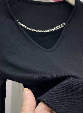 欧货设计感链条装饰螺纹长袖T恤女2023春N装新款洋气打底衫上衣潮