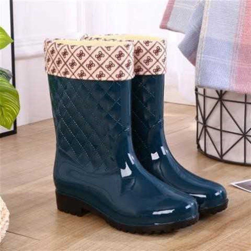 新款雨鞋女时尚款外穿雨靴水鞋女防水防滑中筒软长筒高筒加绒水靴