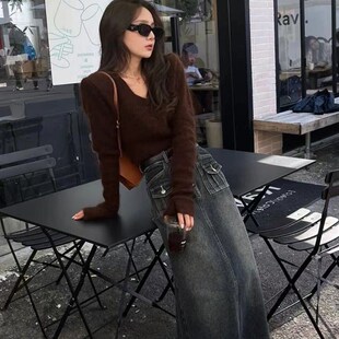 V领紫色短款上衣马海毛法式高级感慵懒风针织衫套头毛衣女秋冬季