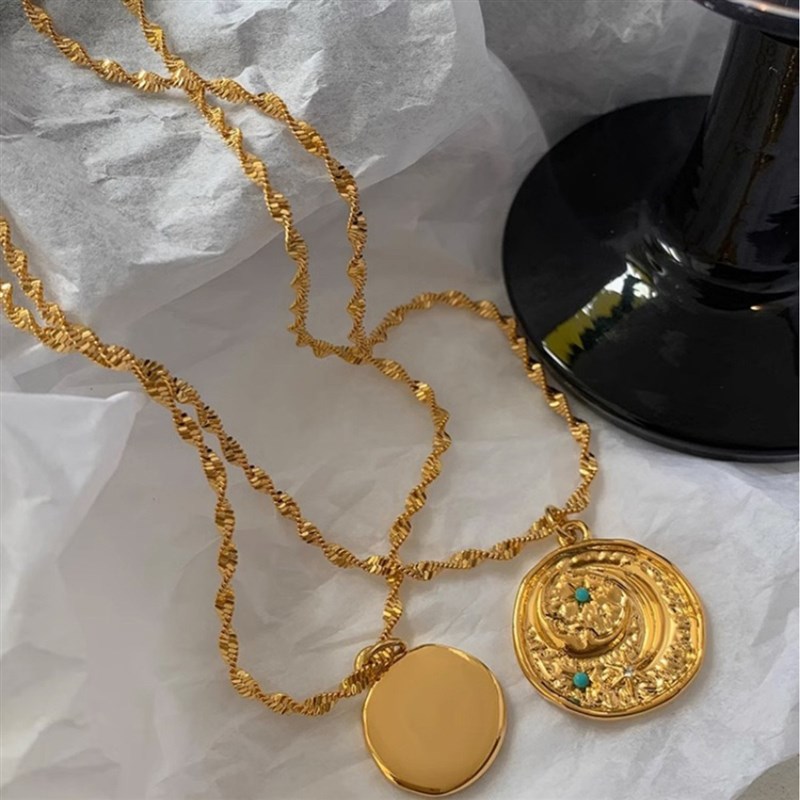 复古小众星e月金色圆形金币项链女轻奢高级感蛇骨链叠戴锁骨链欧