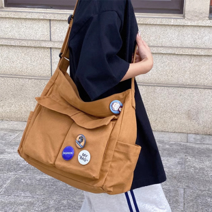 大容量通勤帆布包日系多层多口袋工装斜挎包女学生休闲电脑单肩包