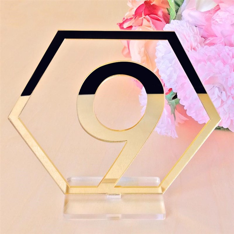 A Set  Of  Acrylic Antlers Gold Banquet Dinner Table Number