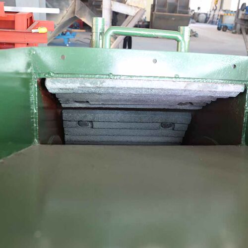 江西小型全自f动破碎刀片锤式破碎机家用碎石机铜丝钢丝机械设备