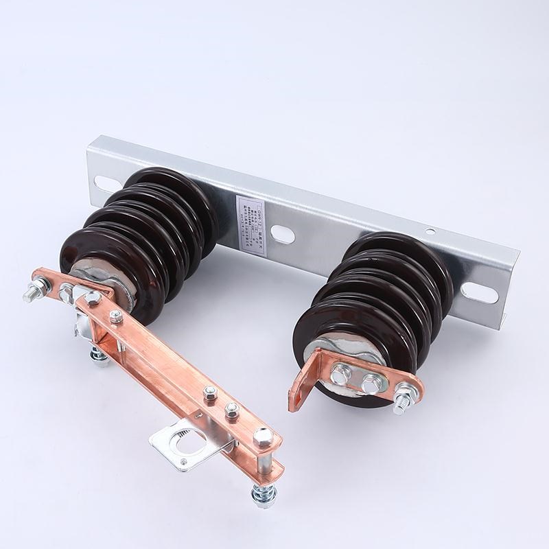 10KV户外高压隔离开关GW9-12/630A12KV老型刀闸开关3只价格