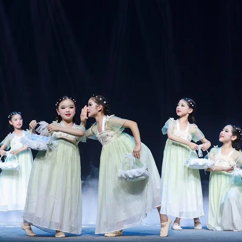 工厂销抖音同款采花姑娘演出服汉服桃花笑采花仙S子舞蹈表演服春