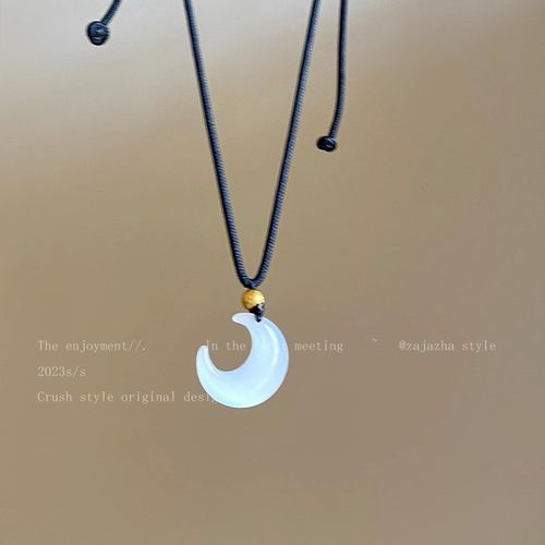 贩卖月光~月亮编织绳项链女夏新中式新款配饰长款情侣吊坠锁骨链