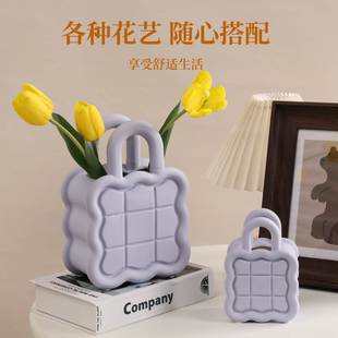 饰品 北欧陶瓷花瓶摆件客厅插花包包餐B桌玄关创意艺术ins风花器装